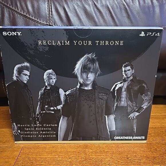 Sony PlayStation 4 PS4 Final Fantasy XV 15 Luna Edition Console System Steelbook - Picture 2 of 16